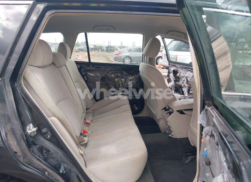 Photo 8 of 2014 Subaru Outback 2.5I (VIN 4S4BRBAC5E3212977)