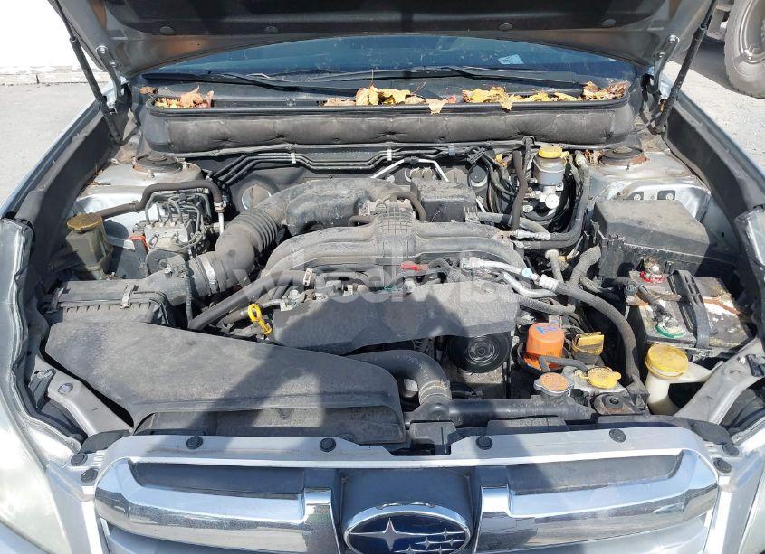 Photo 10 of 2013 Subaru Outback 2.5I (VIN 4S4BRBAC6D3287914)