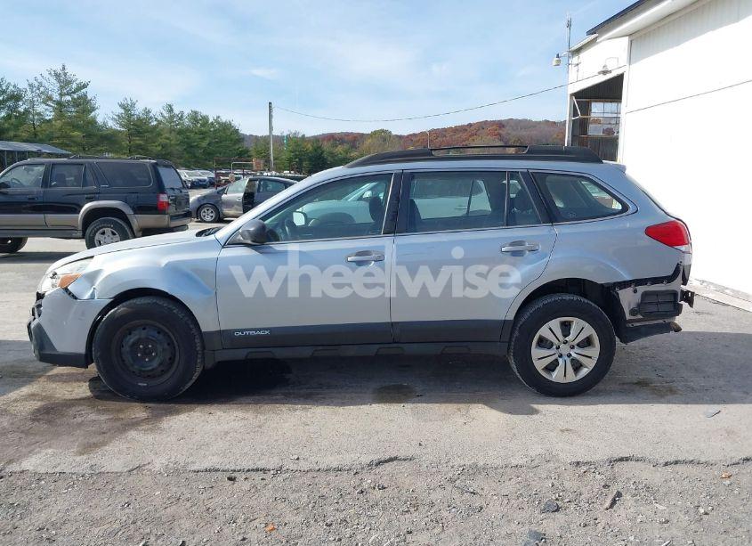 Photo 14 of 2013 Subaru Outback 2.5I (VIN 4S4BRBAC6D3287914)