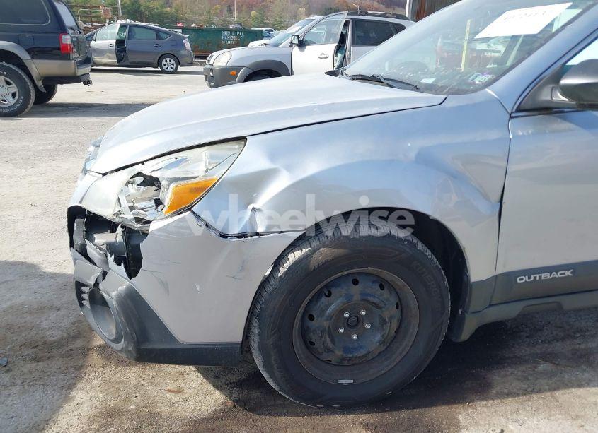 Photo 17 of 2013 Subaru Outback 2.5I (VIN 4S4BRBAC6D3287914)
