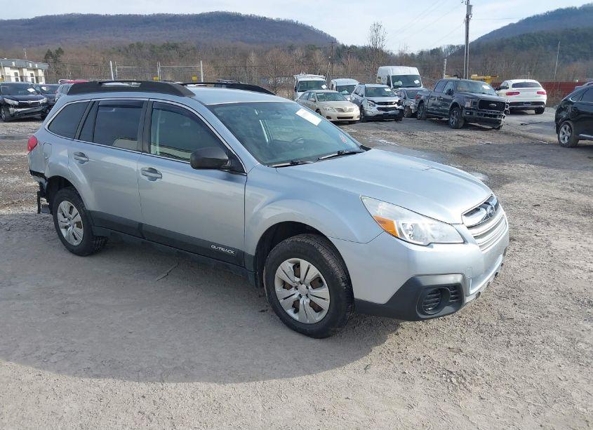 2014 Subaru Outback 2.5I (VIN 4S4BRBAC6E3215872) main photo