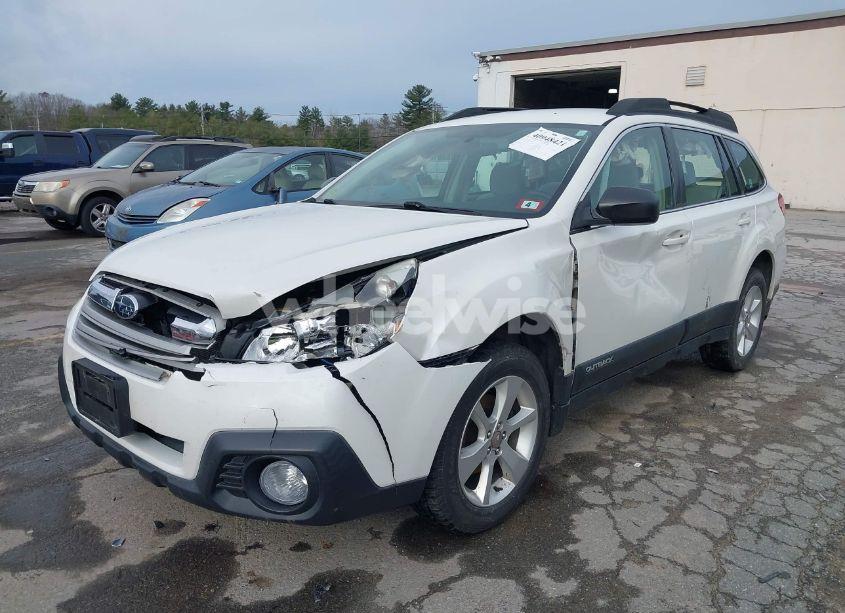 Photo 6 of 2014 Subaru Outback 2.5I (VIN 4S4BRBAC6E3316376)