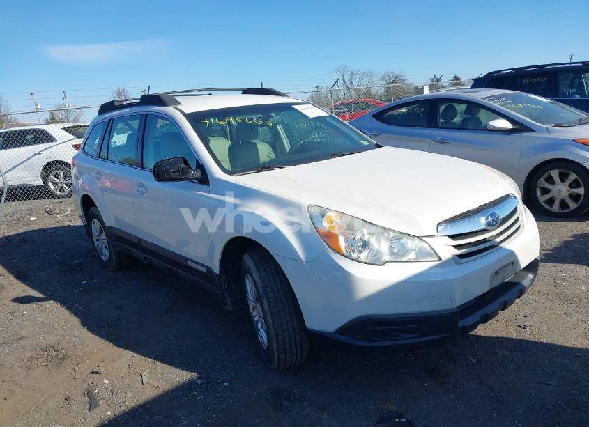 2011 Subaru Outback 2.5I (VIN 4S4BRBAC7B3377635) main photo