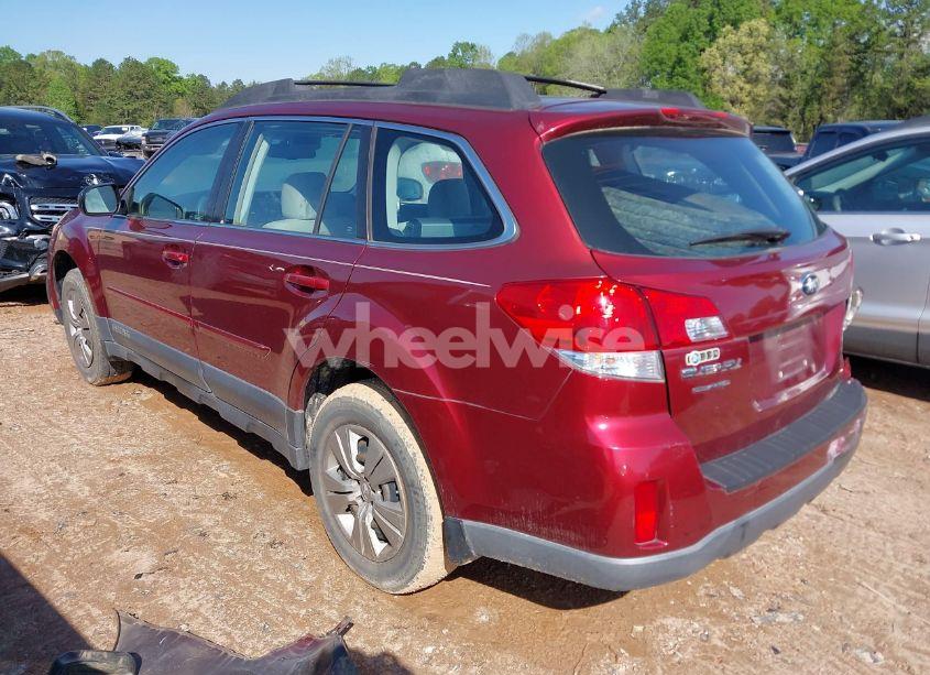 Photo 3 of 2013 Subaru Outback 2.5I (VIN 4S4BRBAC7D3240620)