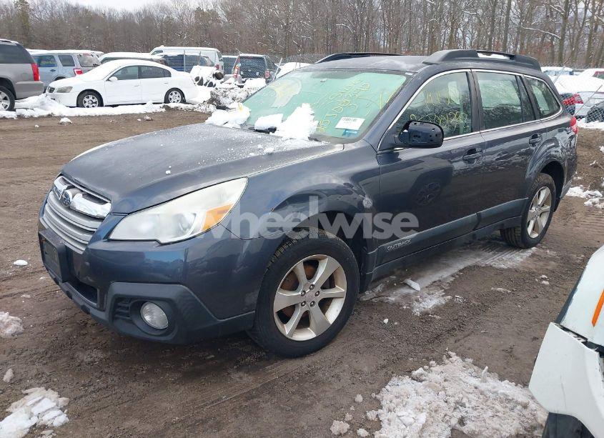 Photo 2 of 2014 Subaru Outback 2.5I (VIN 4S4BRBAC7E3275031)