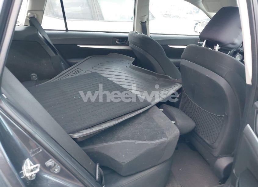 Photo 8 of 2014 Subaru Outback 2.5I (VIN 4S4BRBAC7E3275031)