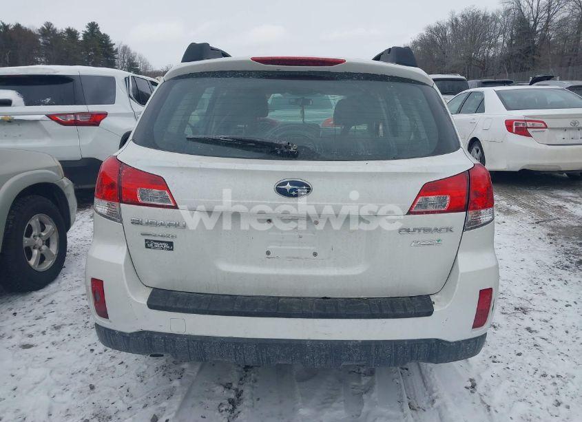 Photo 16 of 2014 Subaru Outback 2.5I (VIN 4S4BRBAC7E3316676)