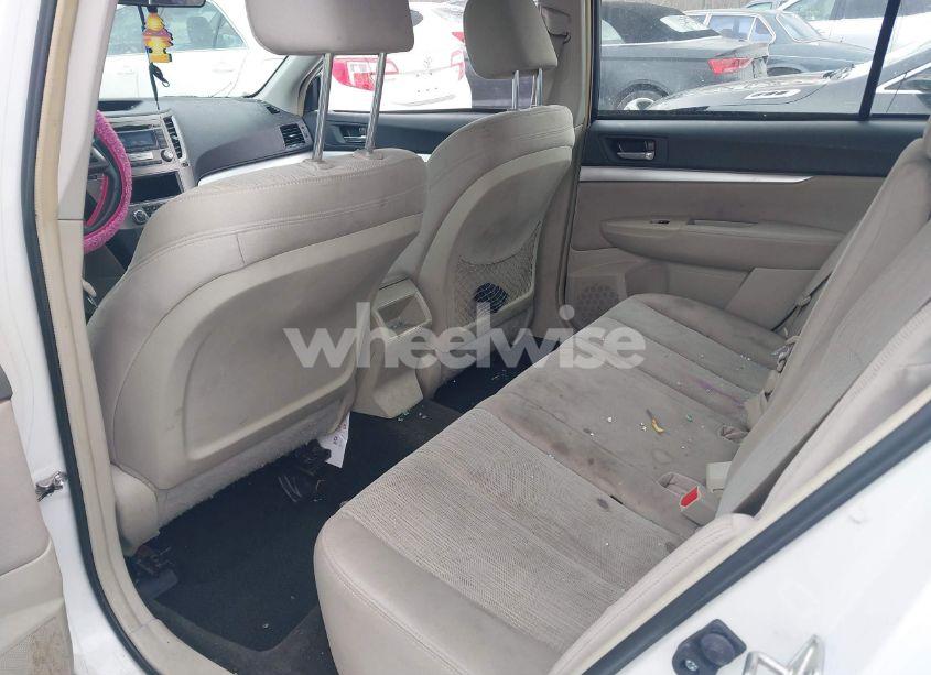 Photo 8 of 2014 Subaru Outback 2.5I (VIN 4S4BRBAC7E3316676)