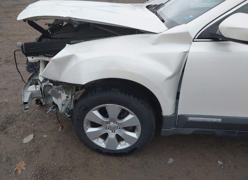 Photo 18 of 2012 Subaru Outback 2.5I (VIN 4S4BRBAC8C3207009)