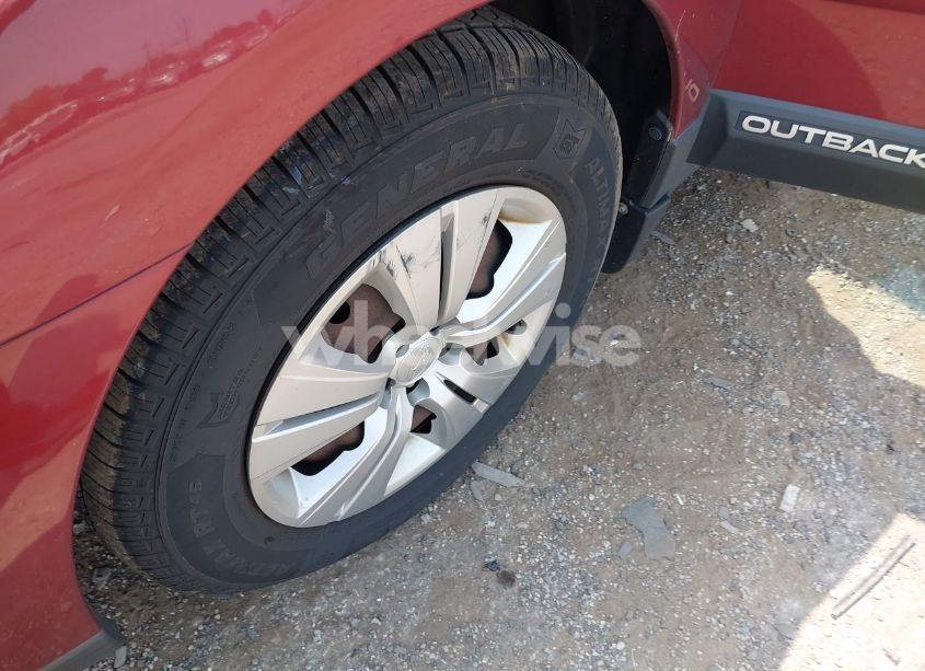 Photo 12 of 2013 Subaru Outback 2.5I (VIN 4S4BRBAC8D3282973)