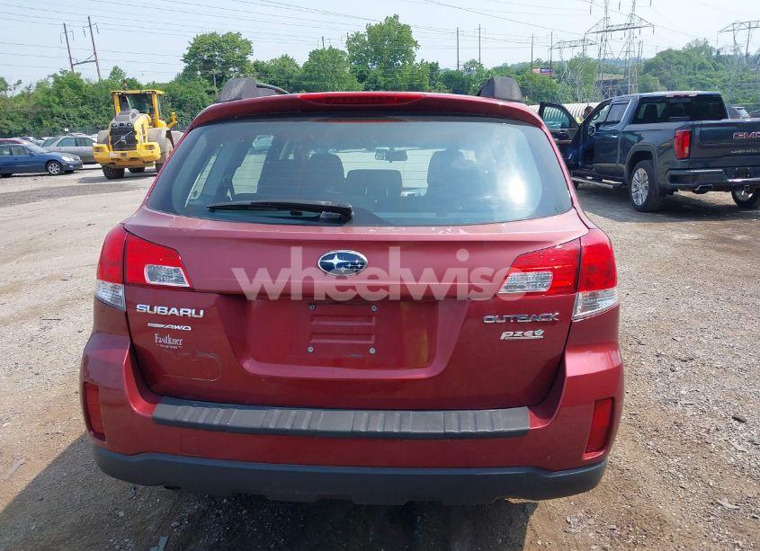 Photo 17 of 2013 Subaru Outback 2.5I (VIN 4S4BRBAC8D3282973)