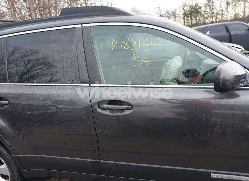 Photo 14 of 2012 Subaru Outback 2.5I (VIN 4S4BRBAC9C3262889)