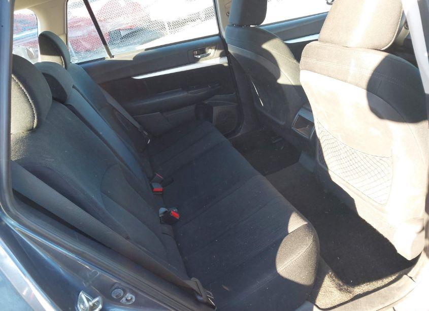 Photo 8 of 2013 Subaru Outback 2.5I (VIN 4S4BRBAC9D1286753)