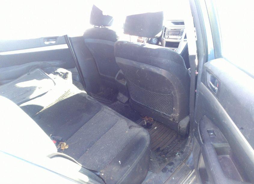 Photo 8 of 2013 Subaru Outback 2.5I (VIN 4S4BRBAC9D1319332)