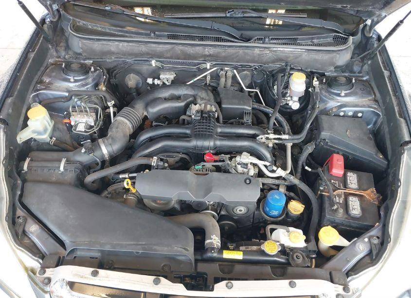 Photo 10 of 2014 Subaru Outback 2.5I (VIN 4S4BRBAC9E3259607)