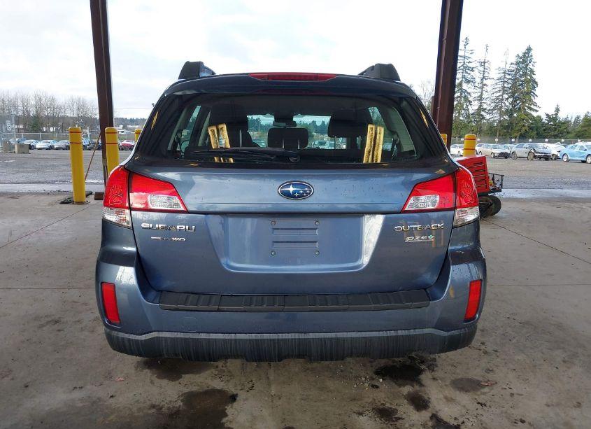 Photo 16 of 2014 Subaru Outback 2.5I (VIN 4S4BRBAC9E3259607)