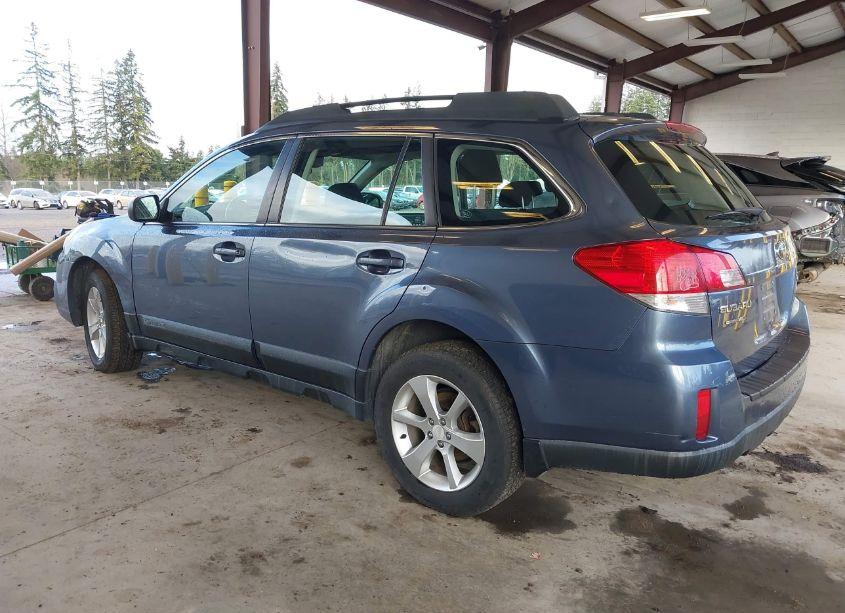 Photo 3 of 2014 Subaru Outback 2.5I (VIN 4S4BRBAC9E3259607)