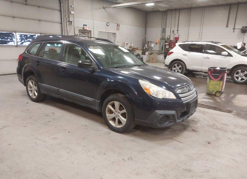 2013 Subaru Outback 2.5I (VIN 4S4BRBACXD3244354) main photo