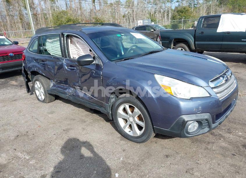 2014 Subaru Outback 2.5I (VIN 4S4BRBACXE3278652) main photo