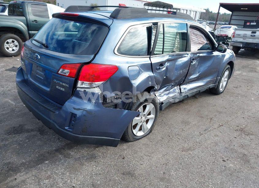 Photo 4 of 2014 Subaru Outback 2.5I (VIN 4S4BRBACXE3278652)