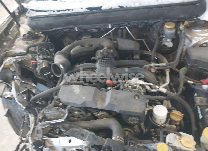 Photo 10 of 2014 Subaru Outback 2.5I (VIN 4S4BRBACXE3326313)