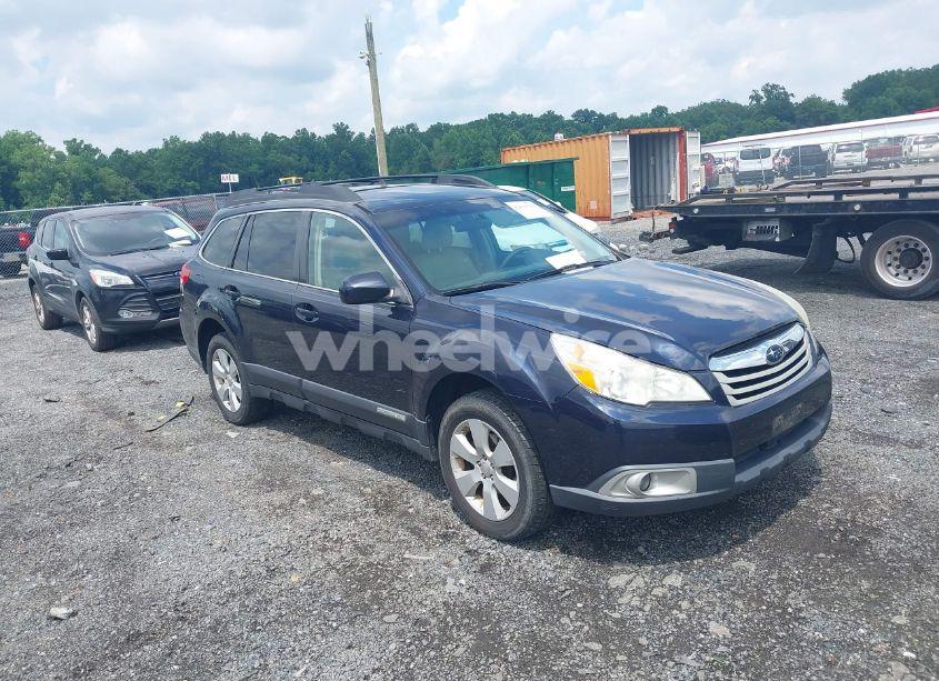 2012 Subaru Outback 2.5I PREMIUM (VIN 4S4BRBBC0C3275724) main photo