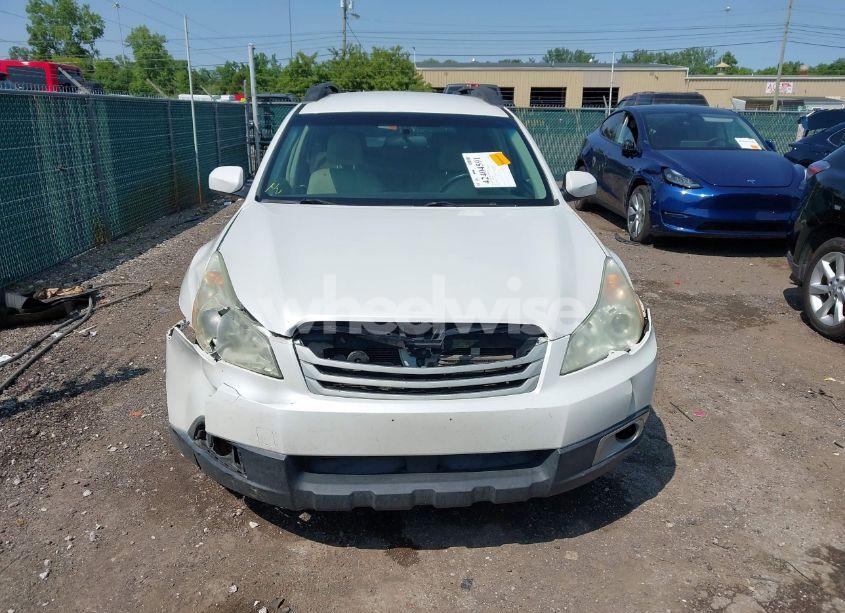 Photo 12 of 2010 Subaru Outback 2.5I PREMIUM (VIN 4S4BRBBC3A3332267)