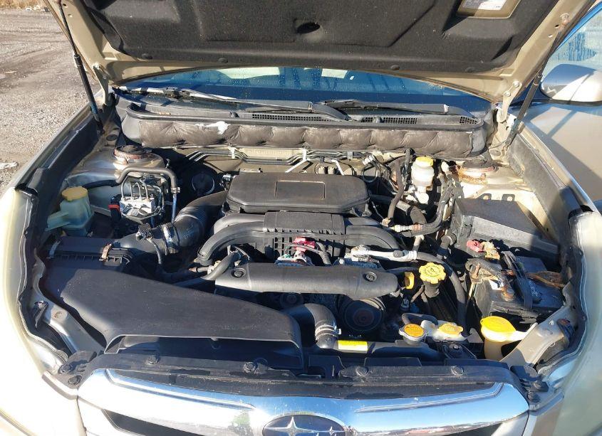 Photo 10 of 2010 Subaru Outback 2.5I PREMIUM (VIN 4S4BRBBC3A3355385)