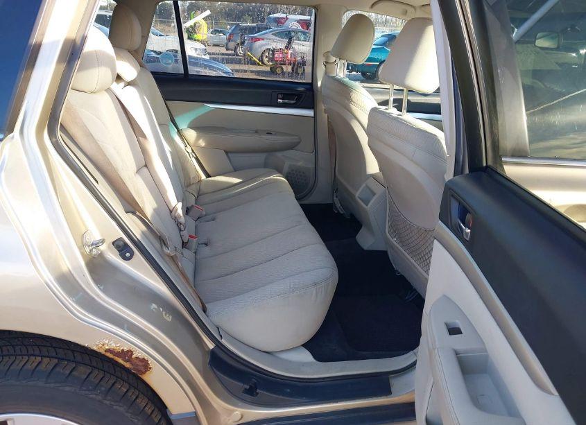 Photo 8 of 2010 Subaru Outback 2.5I PREMIUM (VIN 4S4BRBBC3A3355385)