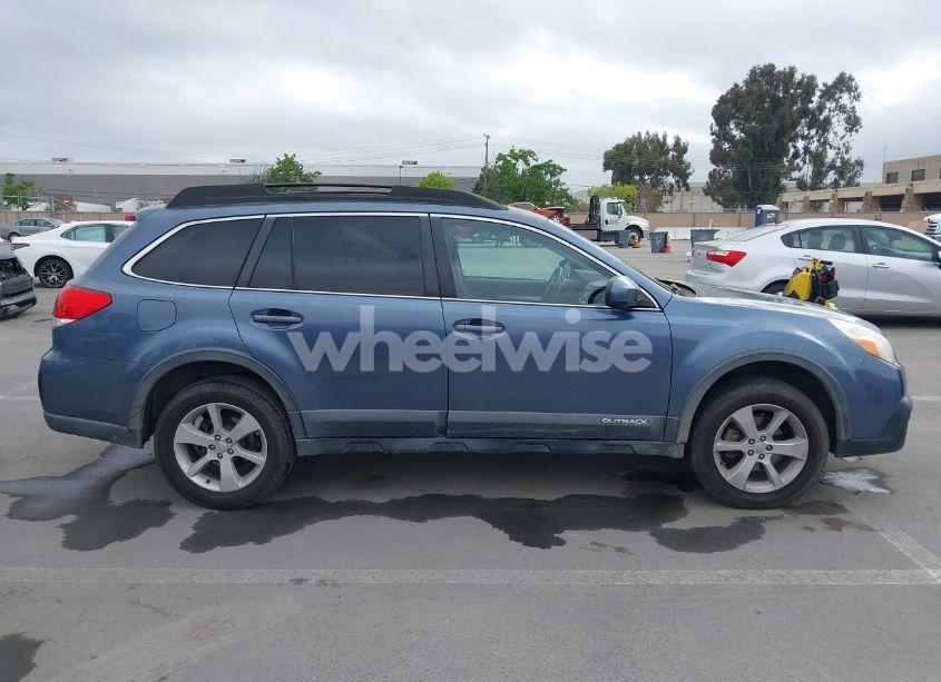 Photo 13 of 2013 Subaru Outback 2.5I PREMIUM (VIN 4S4BRBBC3D3206446)