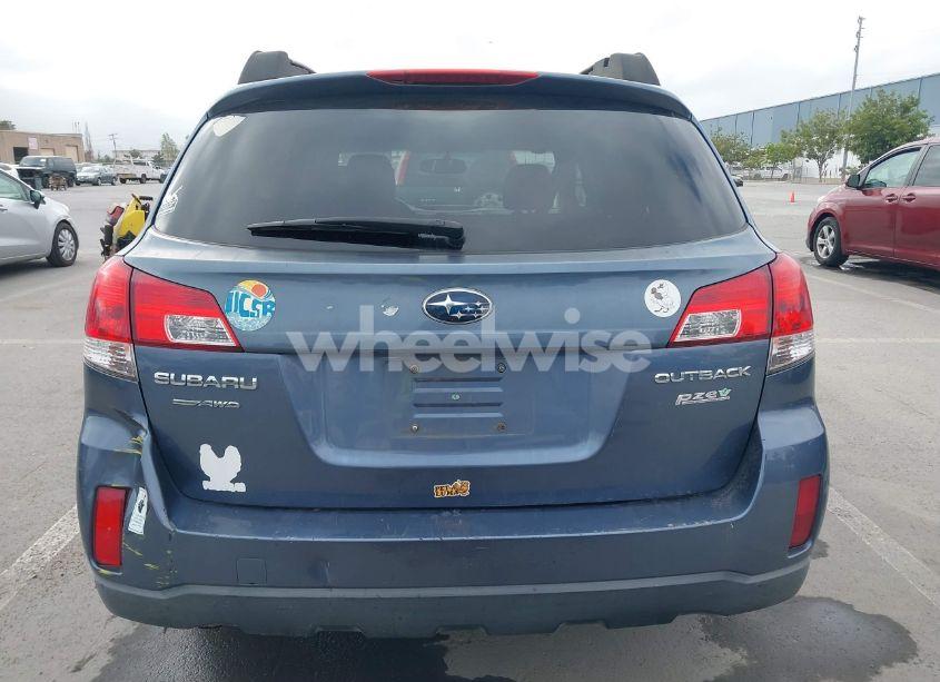 Photo 16 of 2013 Subaru Outback 2.5I PREMIUM (VIN 4S4BRBBC3D3206446)