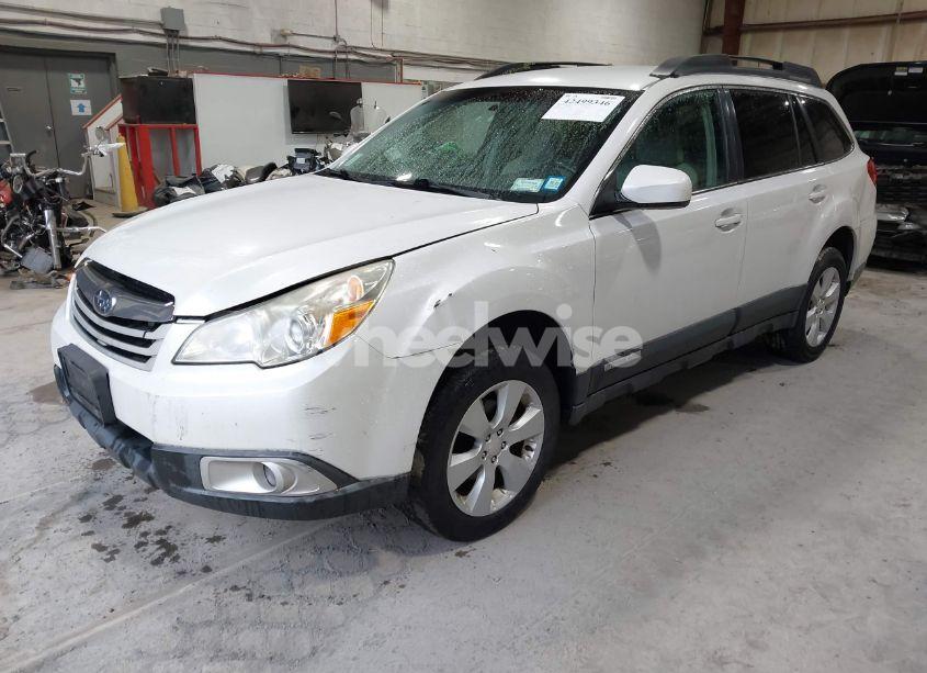 Photo 2 of 2012 Subaru Outback 2.5I PREMIUM (VIN 4S4BRBBC5C3211288)