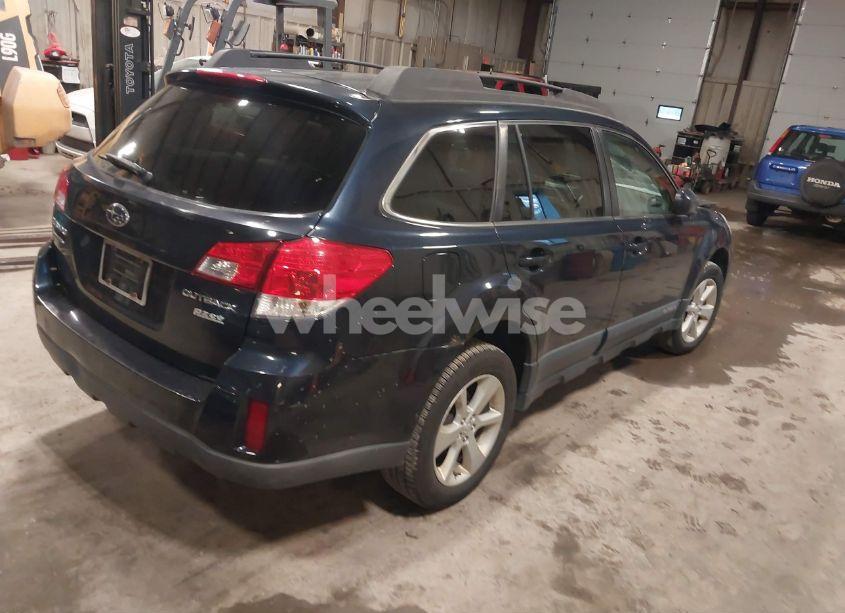 Photo 4 of 2013 Subaru Outback 2.5I PREMIUM (VIN 4S4BRBBCXD3254641)
