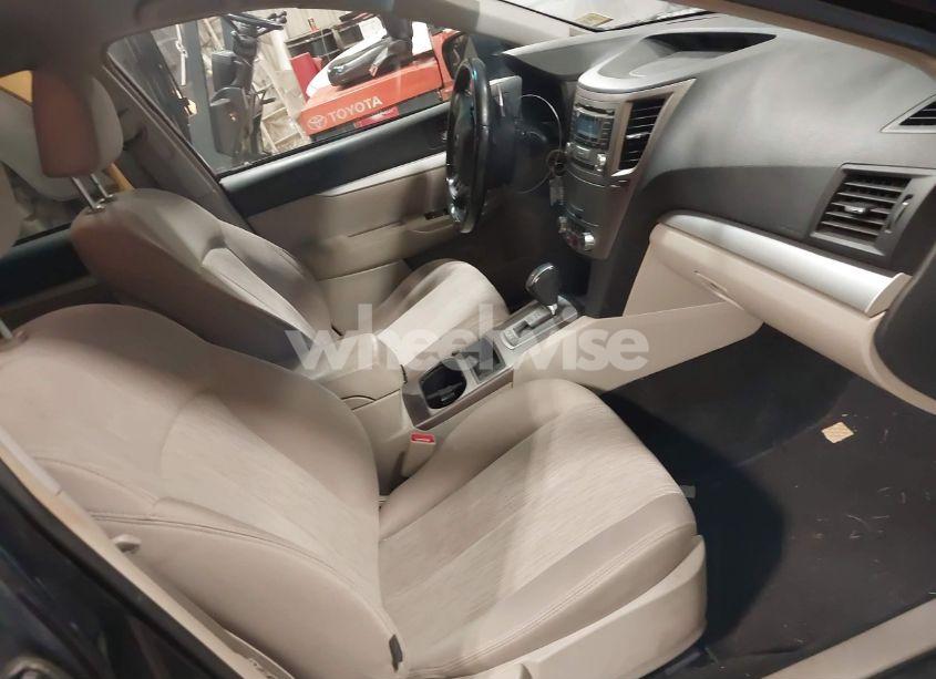 Photo 5 of 2013 Subaru Outback 2.5I PREMIUM (VIN 4S4BRBBCXD3254641)