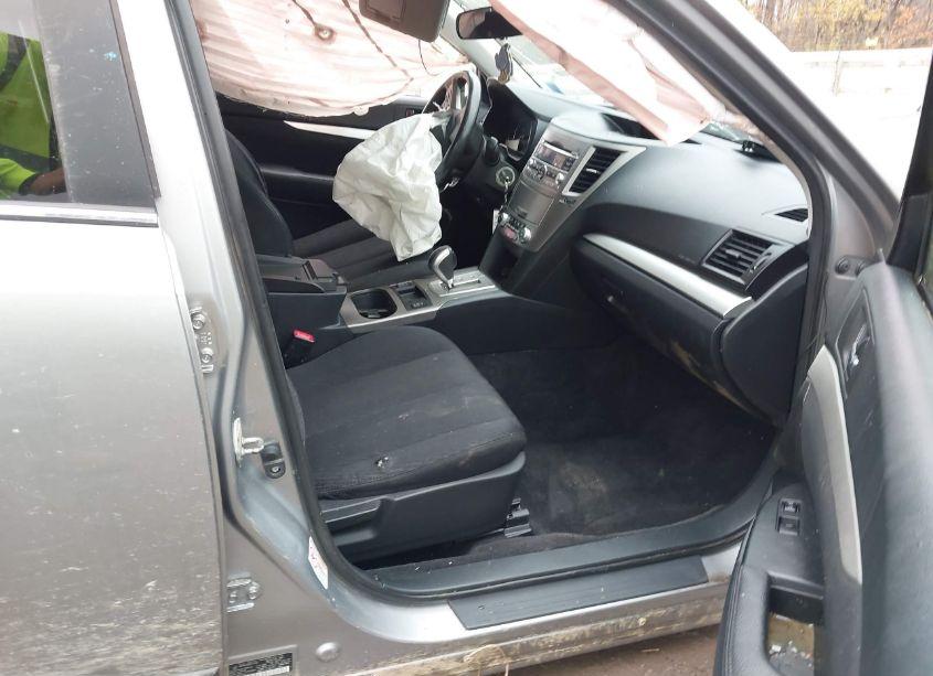 Photo 5 of 2011 Subaru Outback 2.5I PREMIUM (VIN 4S4BRBCC0B3311005)