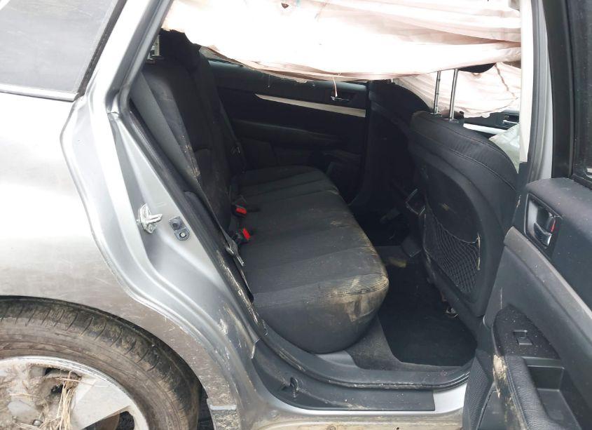 Photo 8 of 2011 Subaru Outback 2.5I PREMIUM (VIN 4S4BRBCC0B3311005)