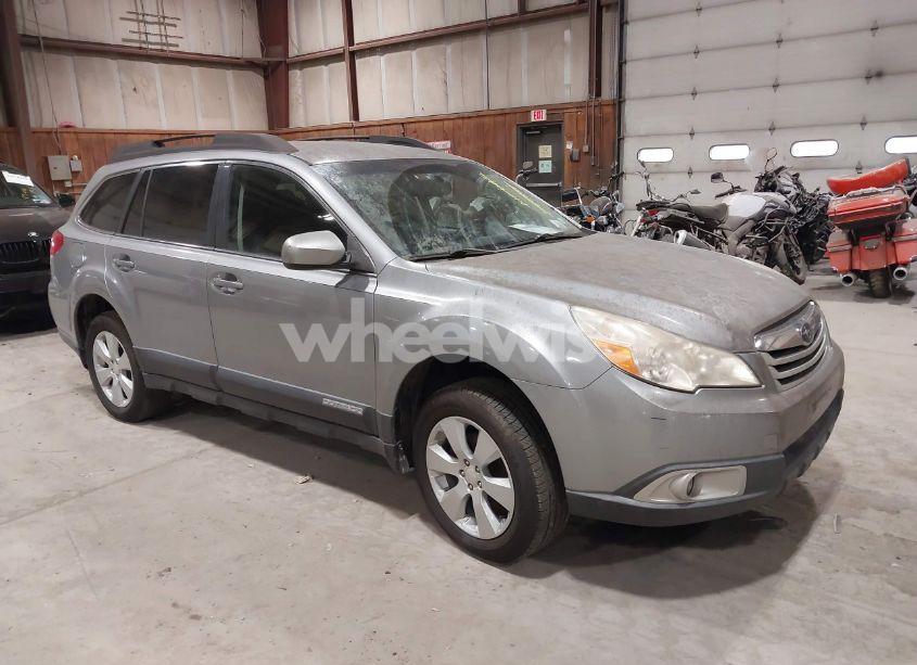 2011 Subaru Outback 2.5I PREMIUM (VIN 4S4BRBCC0B3337510) main photo