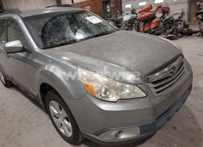 Photo 6 of 2011 Subaru Outback 2.5I PREMIUM (VIN 4S4BRBCC0B3337510)
