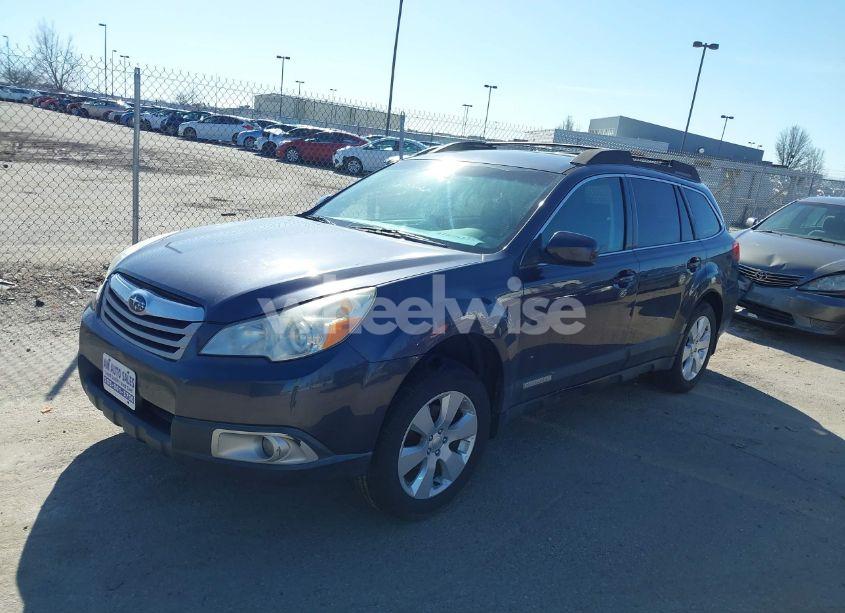 Photo 2 of 2011 Subaru Outback 2.5I PREMIUM (VIN 4S4BRBCC0B3356008)