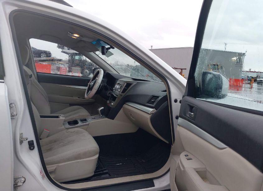 Photo 5 of 2011 Subaru Outback 2.5I PREMIUM (VIN 4S4BRBCC0B3397092)