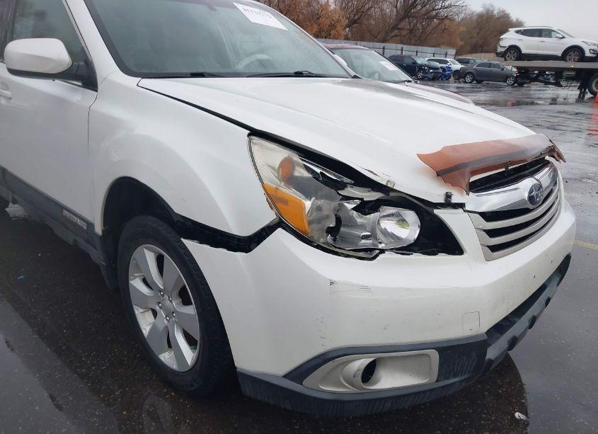 Photo 6 of 2011 Subaru Outback 2.5I PREMIUM (VIN 4S4BRBCC0B3397092)