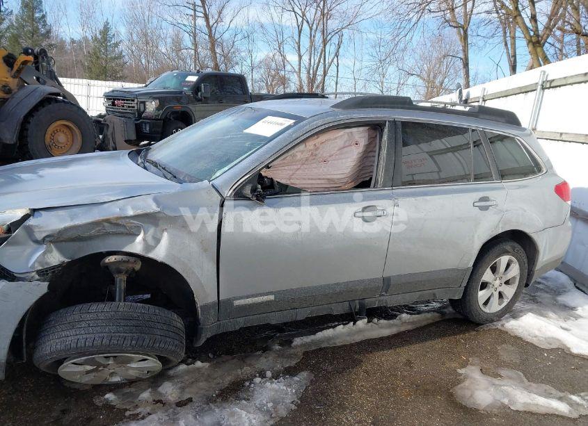 Photo 14 of 2012 Subaru Outback 2.5I PREMIUM (VIN 4S4BRBCC0C3258131)