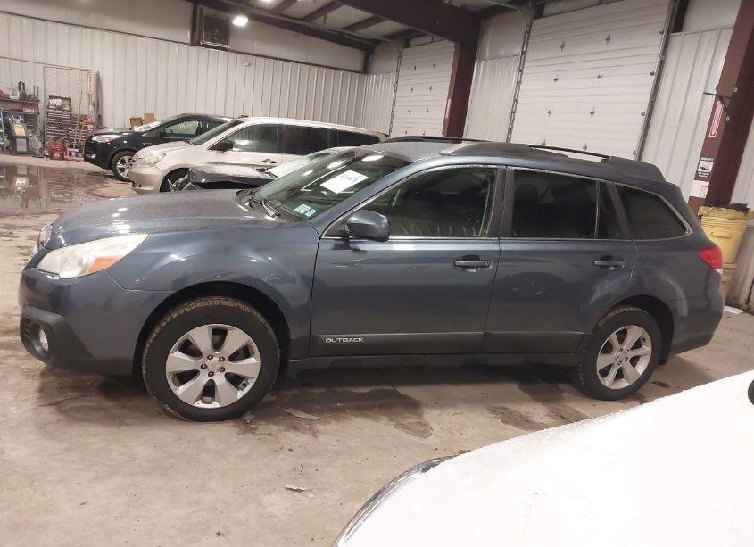 Photo 14 of 2013 Subaru Outback 2.5I PREMIUM (VIN 4S4BRBCC0D3266540)