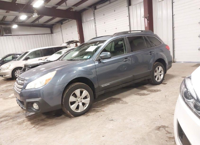 Photo 2 of 2013 Subaru Outback 2.5I PREMIUM (VIN 4S4BRBCC0D3266540)