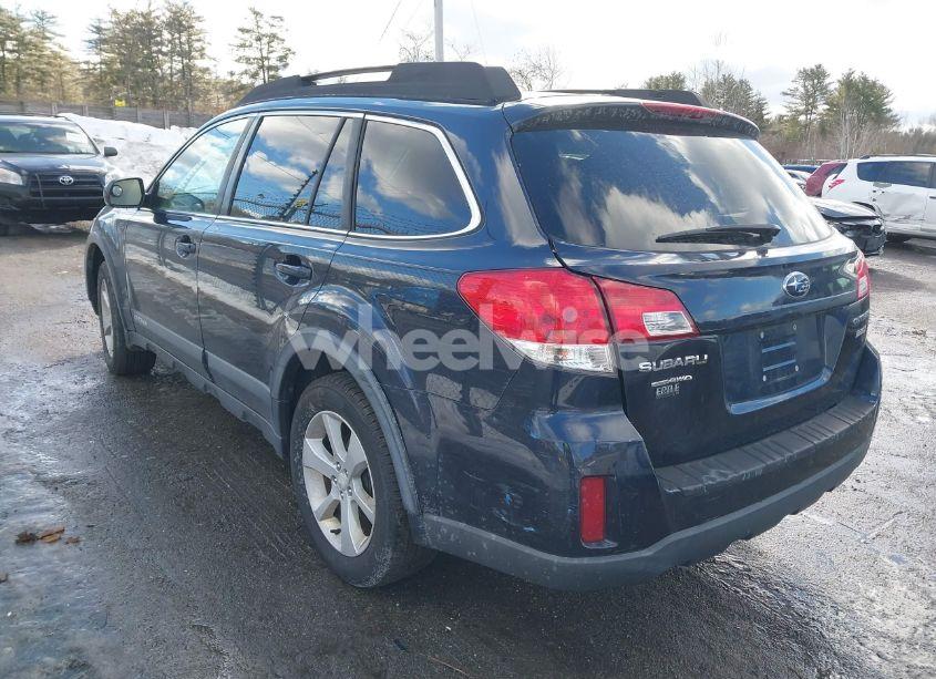 Photo 3 of 2013 Subaru Outback 2.5I PREMIUM (VIN 4S4BRBCC0D3269731)