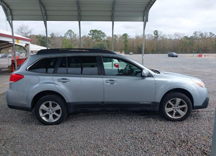 Photo 13 of 2013 Subaru Outback 2.5I PREMIUM (VIN 4S4BRBCC0D3324436)