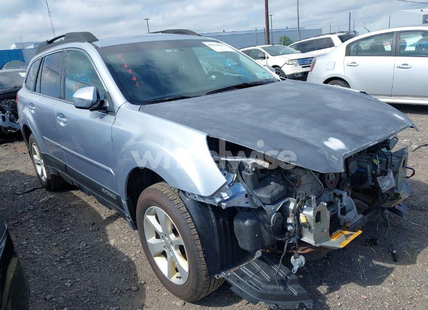2014 Subaru Outback 2.5I PREMIUM (VIN 4S4BRBCC0E3292248) main photo