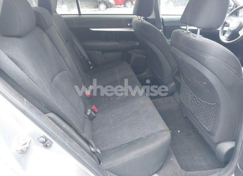 Photo 8 of 2014 Subaru Outback 2.5I PREMIUM (VIN 4S4BRBCC0E3319013)