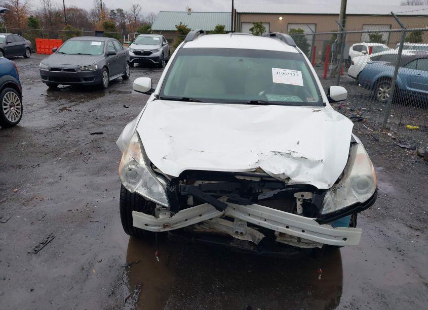 Photo 12 of 2011 Subaru Outback 2.5I PREMIUM (VIN 4S4BRBCC1B3425904)