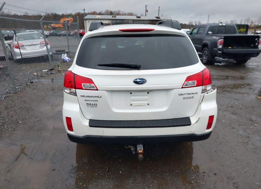 Photo 16 of 2011 Subaru Outback 2.5I PREMIUM (VIN 4S4BRBCC1B3425904)